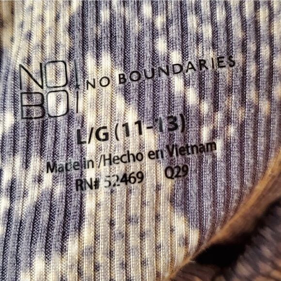 COPY - No boundaries snake print long sleeve new no tags - Picture 5 of 5